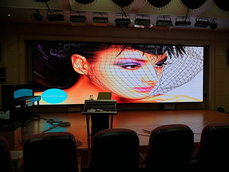 濟南市奧龍小學20㎡室內P2全彩屏