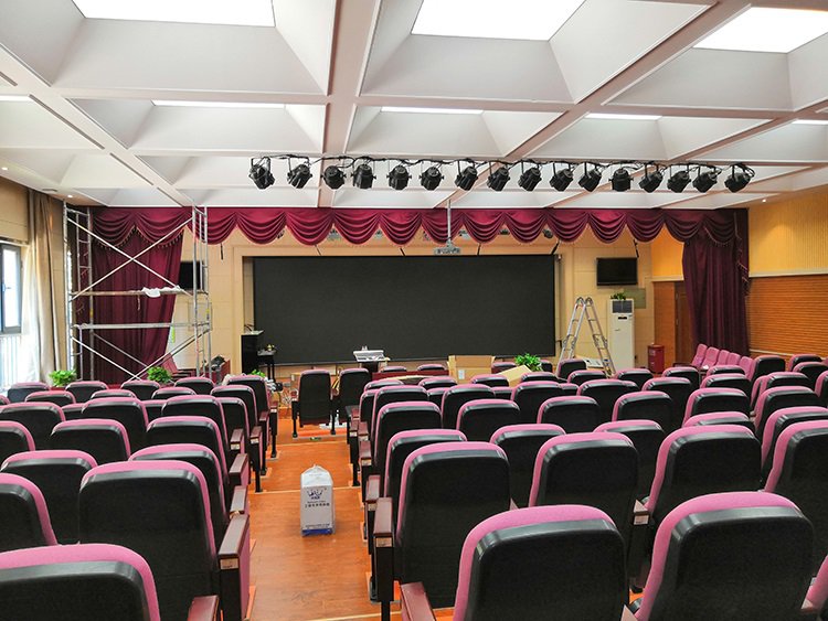 濟南市奧龍小學20㎡室內P2全彩屏